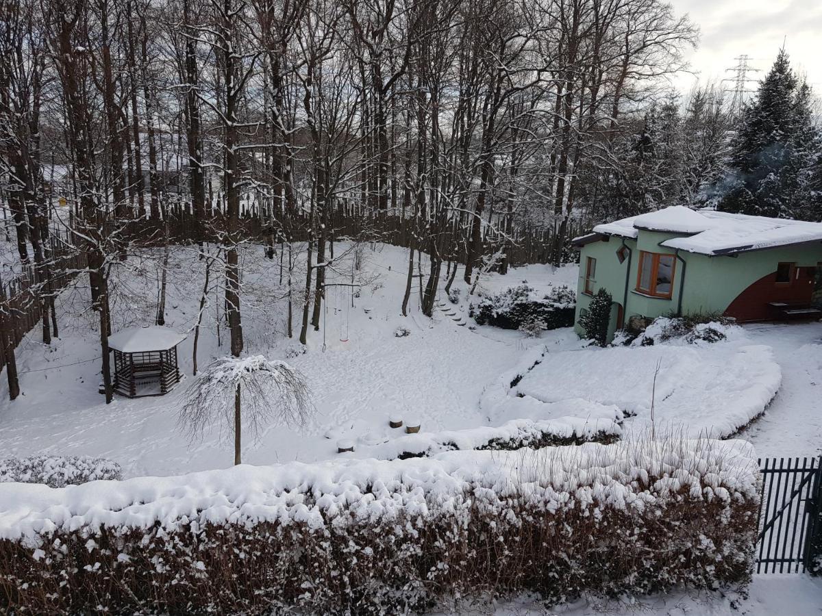 Zielony Domek Holiday home *